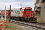 SOO 4405 pulls a cut of covered hoppers west on the yard bypass